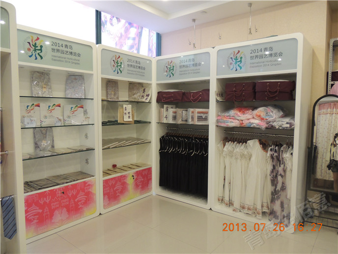 青島世博會展柜